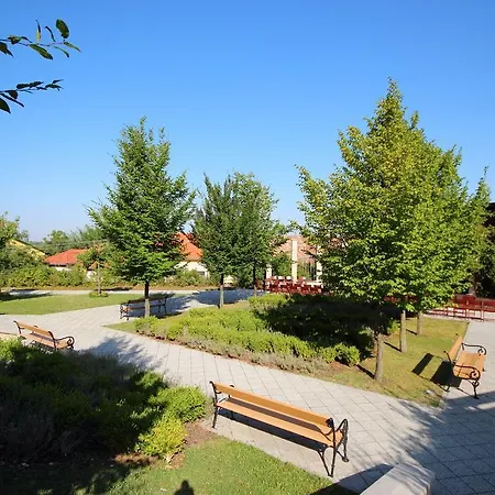 Adalbert Szent György Ház Hotel Esztergom