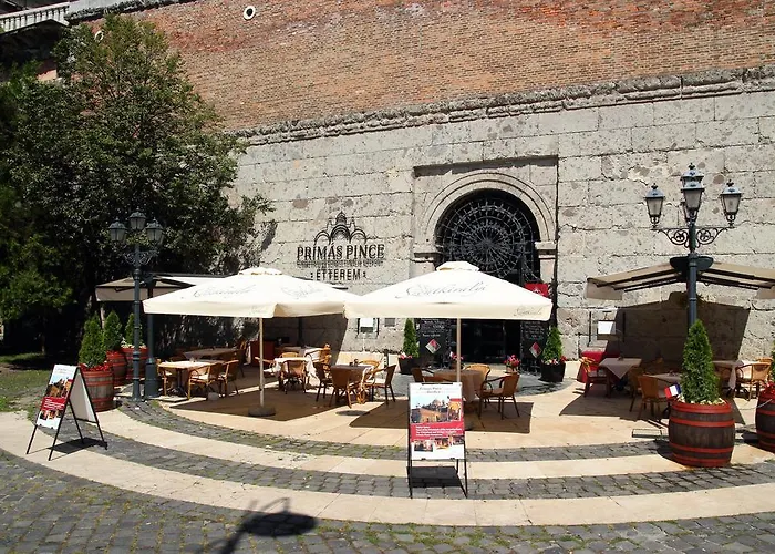 Adalbert Boldog Meszlenyi Zoltan Haz 酒店 2*
