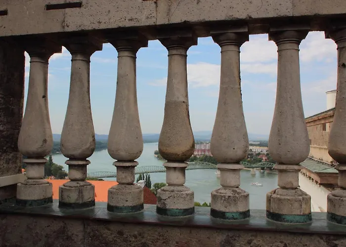 Adalbert Boldog Meszlenyi Zoltan Haz Hotel